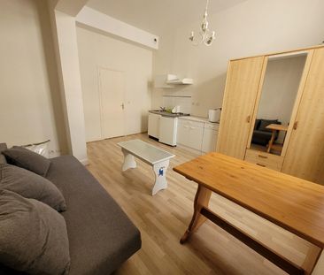 Location Appartement 1 pièce 25m² LILLE 59800 - Photo 1