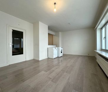 Te huur: gelijkvloers appartement in centrum Aalst - Photo 6