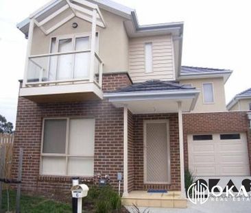Modern and Spacious Family Home For Lease!!! - Photo 2
