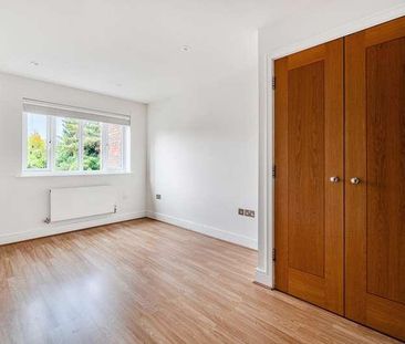 Brooklands Road, Weybridge, Surrey, KT13 - Photo 4