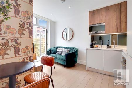 1 bedroom flat to rent - Photo 2