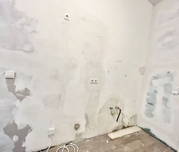 EG - Sanierungsbedürftige Wohnung in top Lage - Unbefristeter Mietv... - Photo 1