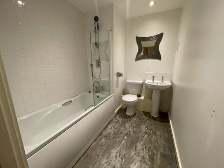 1 bedroom flat to rent - Photo 2