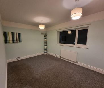 2 bedroom house to rent - Photo 1