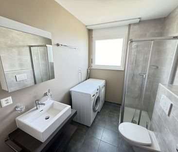 A large quiet terrace – 3 months of net rent offered - Photo 5