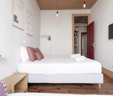 Hip 2-bedroom apartment for rent near Instituto Superior Técnico in Arroios - Photo 6