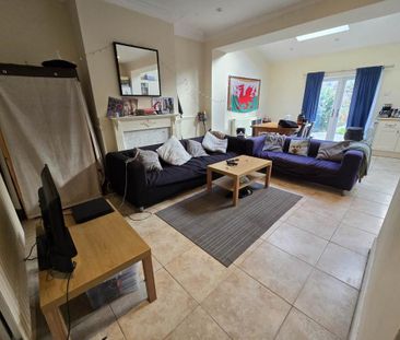 3 bedroom terraced house to rent - Photo 1