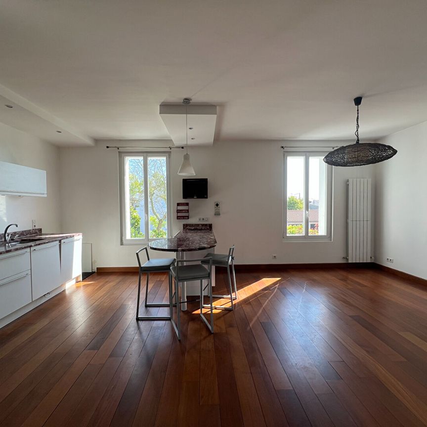 Location Appartement 4 pièces 134m² - Photo 1