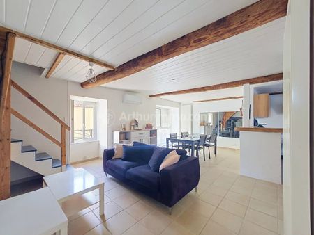 Location Maison 4 pièces 110m² ST GENES CHAMPANELLE 63122 - Photo 3