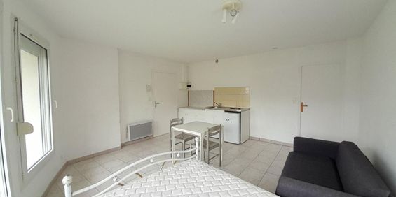 Location Appartement 1 pièce 25m² LONGUENESSE 62219 - Photo 3