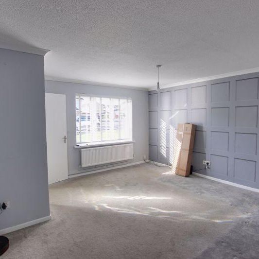 3 bedroom terraced house to rent - Photo 1