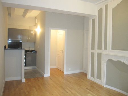 Location Appartement 1 pièce 23m² TOURS 37000 - Photo 5