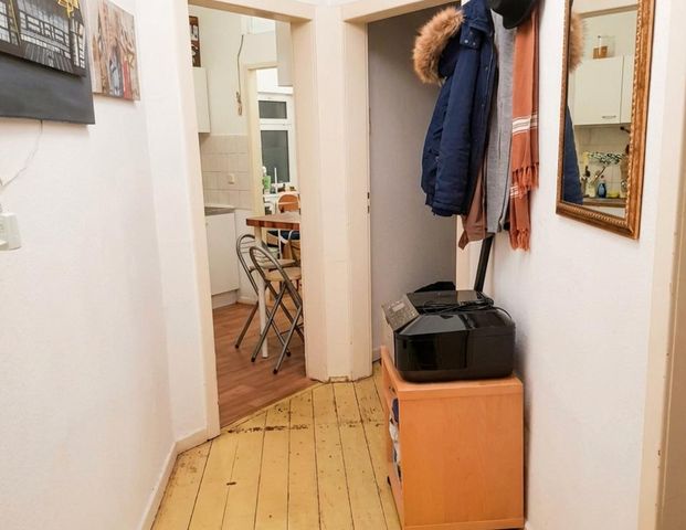 2-Zimmer-Wohnung in Top-Lage mit Renovierungsoption und mietfreier Zeit - Photo 1
