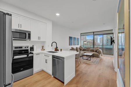 For Lease - 18 Yorkville Avenue Unit# 1606, Toronto, Ontario - Photo 5