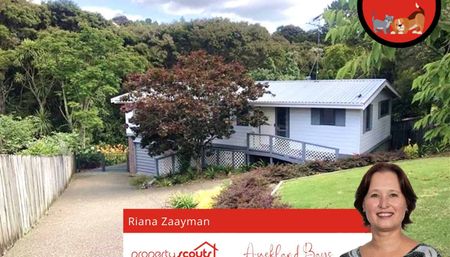Tranquil Family Home Bordering Emlyn Place Reserve - Photo 5