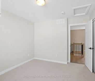 166 BEEBALM CRESCENT - Photo 5