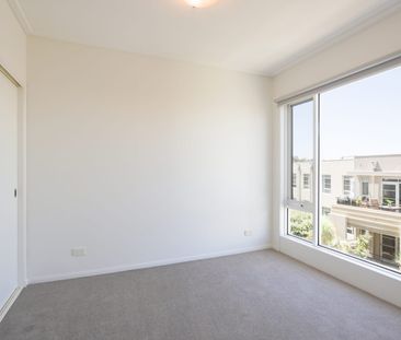 Highly Sought-After Becton Apartment - Photo 6