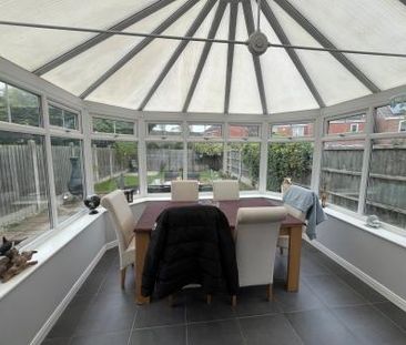 Marlow Drive, Branston, DE14 - Photo 2