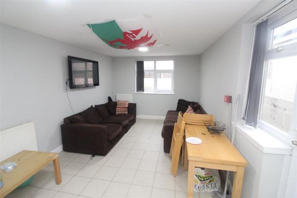 7 bedroom house to rent - Photo 1