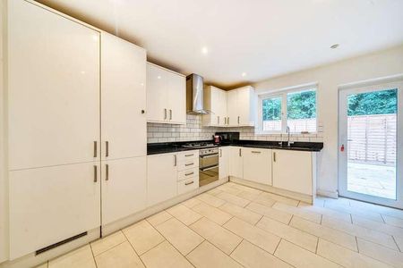 Oatlands Avenue, Weybridge, Surrey, KT13 - Photo 5