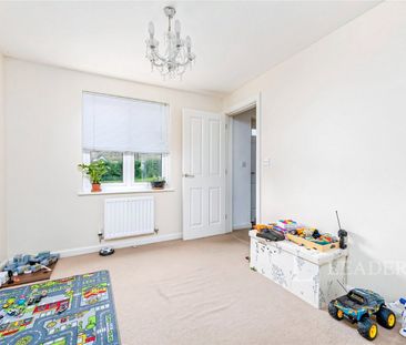 4 bedroom house to rent Dragonfly Lane, Cringleford, Norwich, NR4 - Photo 3