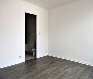 RUE SAINT-NICOLAS - (DISPONIBILITE IMMEDIATE) - Photo 4