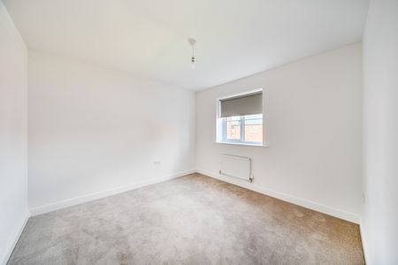 Upton Lawn Grove, Northampton - Photo 5