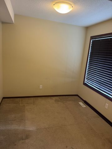 Cozy and Comfortable 2 Bedroom 2.5 Bathroom Condo Unit - Photo 5