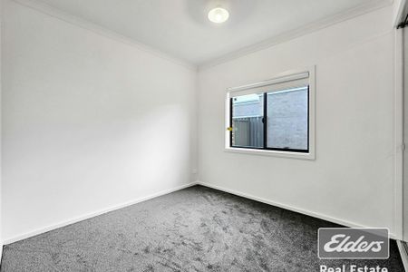 Perfect family home for growing families!! - Photo 3