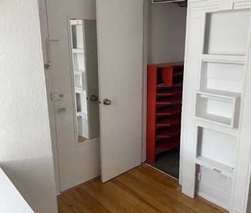 1 1/2 - Montréal (Le Plateau Mont-Royal) - 900 $/mois - Photo 1