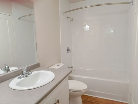 For Lease - 981 Gulf Place Unit# 3, Overbrook - Castleheights and Area, Ontario - Photo 5