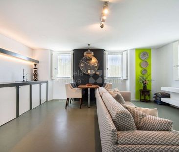 4 bedroom luxury Semidetached House for rent in Cascais, Portugal - Photo 1