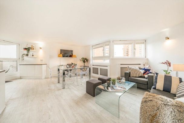 Worlds End Estate, Chelsea, SW10 - Photo 1