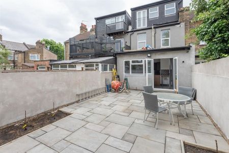 Room in a Shared House, Wanlip Road, E13 - Photo 5