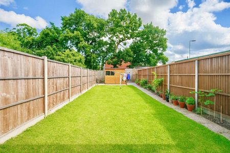 1 bedroom Flat To Let - Photo 5