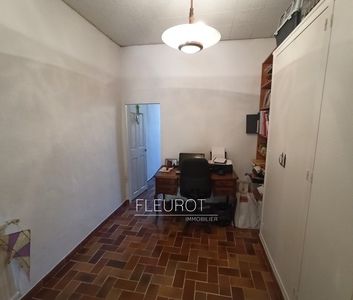 Location Appartement 2 pièces 50m² LA CIOTAT 13600 - Photo 3