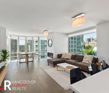 Condo in Downtown Vancouver, BC - Photo 6