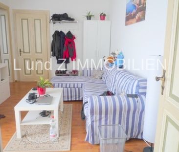 ** 2 Zimmer WG mit einer Küchenzeile ! ** - Photo 2