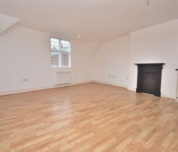 2 bedroom flat to rent, - Photo 1