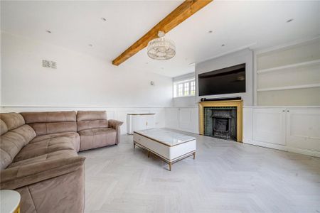 6 bedroom detached house to rent - Photo 2