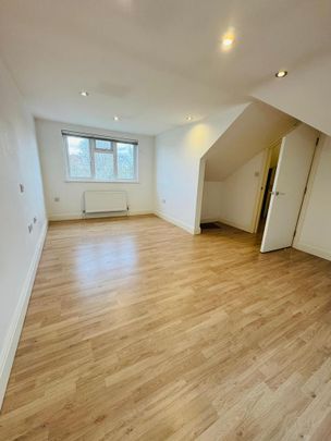 3 bedroom flat to rent - Photo 1