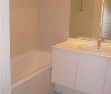 Location Appartement 2 pièces 44m² CLICHY 92110 - Photo 2