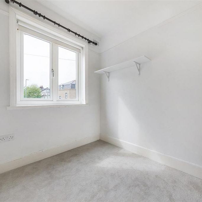 4 bedroom terraced house to rent - Photo 1