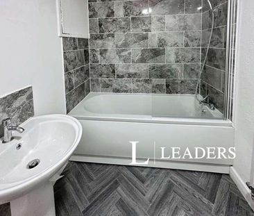 Longshaw Street, Stoke-on-trent, Staffordshire, ST6 - Photo 3