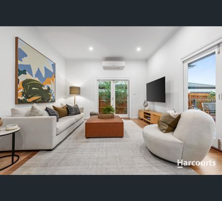 8 Hillside Avenue, Bentleigh, Vic 3204 - Photo 1