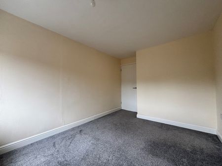 Balmoral Avenue, OX16, Banbury - Photo 3