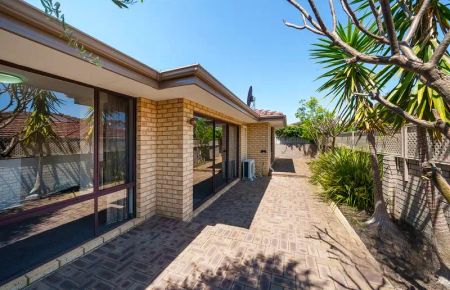 “Fantastic Rental Opportunity in Sought After Applecross!!” - Photo 4