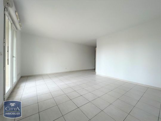Location Appartement 2 pièces 48m² SORGUES 84700 - Photo 1