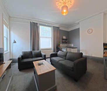 7 bedroom house to rent - Photo 2