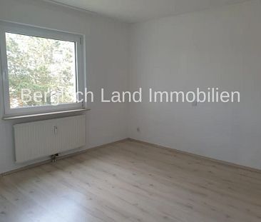 Zentrale 3-Zimmerwohnung mit Balkon in Drabenderhöhe! - Photo 3